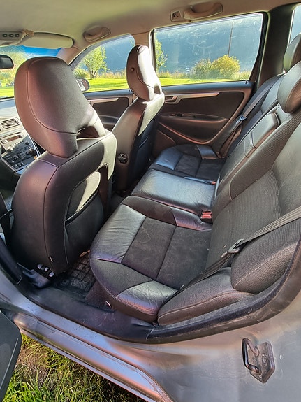 Volvo V70 6 of 6