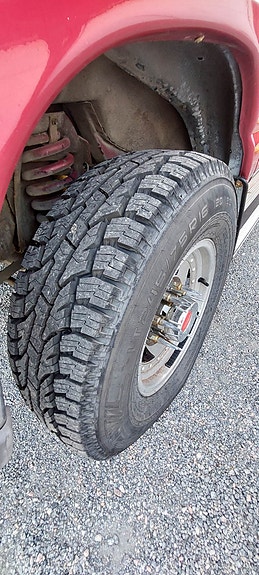 Ford E-350 16 of 17