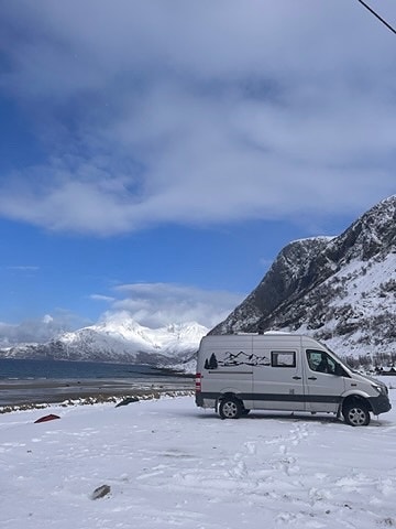 Mercedes-Benz Sprinter 316 4x4 Campervan 3 of 30