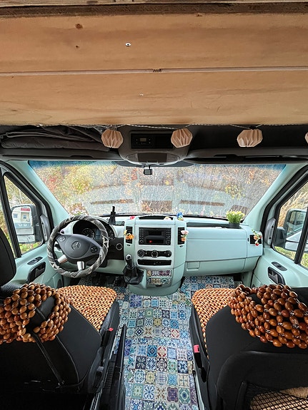 Mercedes-Benz Sprinter 316 4x4 Campervan 15 of 30