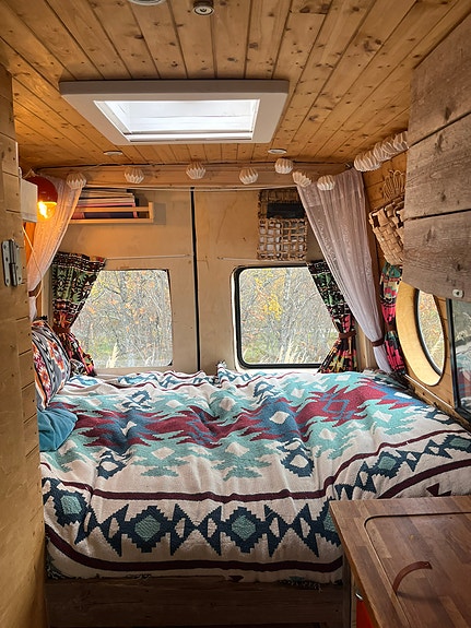 Mercedes-Benz Sprinter 316 4x4 Campervan 14 of 30