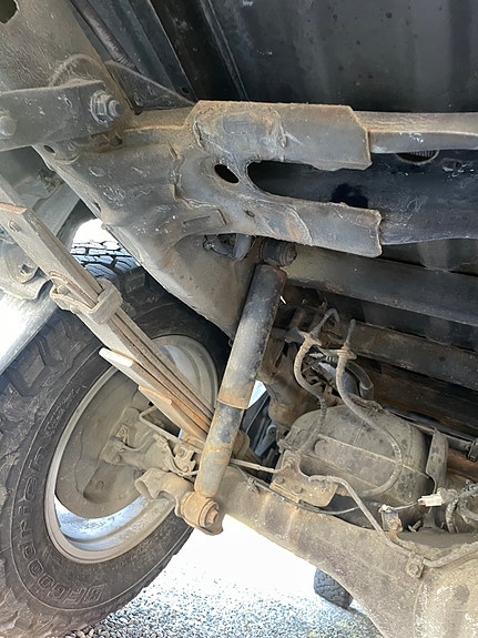 Toyota HiLux 13 of 16