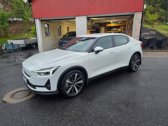 Polestar 2 3 of 4