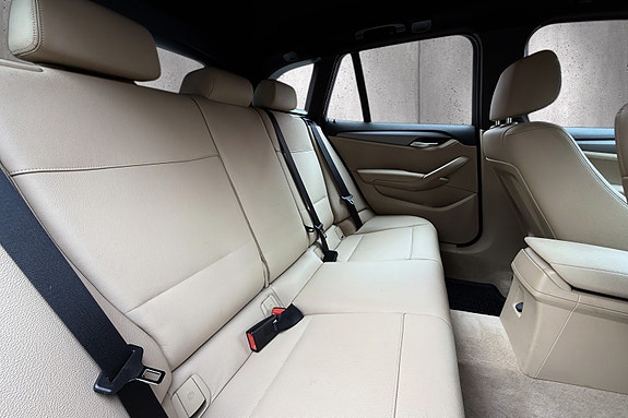 BMW X1 16 of 30