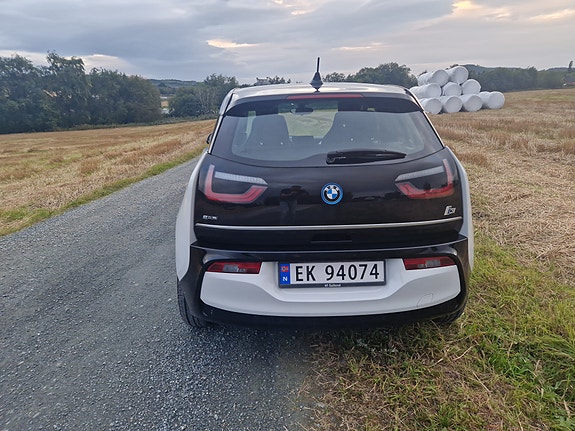 BMW i3 6 of 21