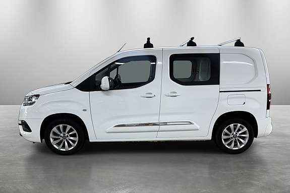 Toyota Proace City 2 of 18