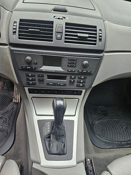 BMW X3 23 of 30