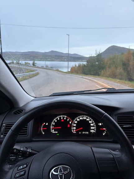 Toyota Corolla 10 of 10