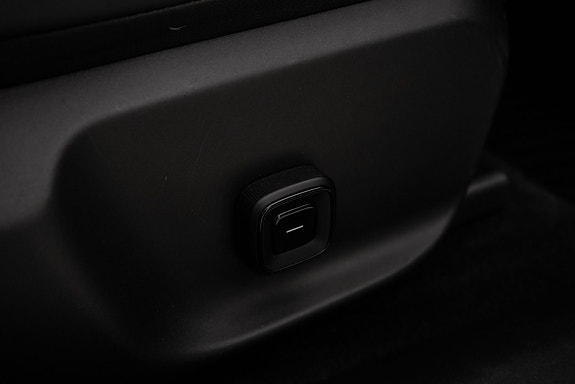 Volvo EX30 23 of 30