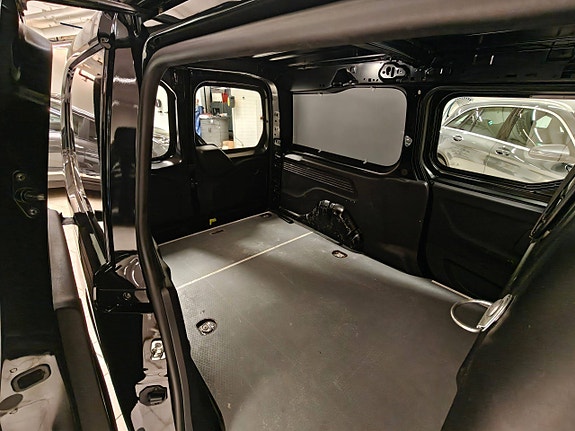 Citroen Berlingo 12 of 22