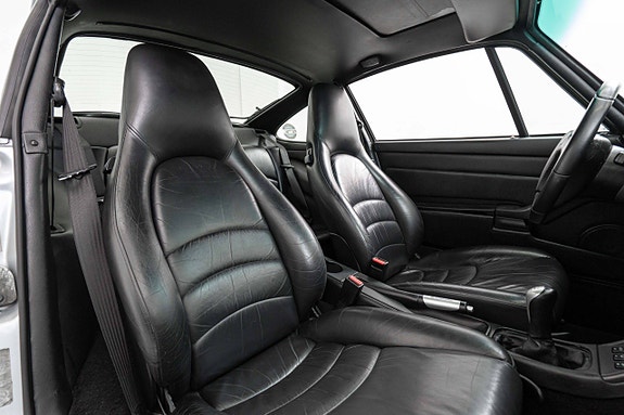 Porsche 911 15 of 26