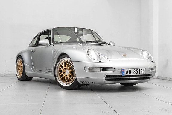 Porsche 911 2 of 26