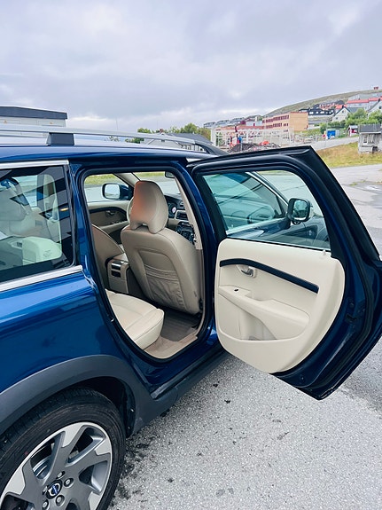 Volvo XC70 19 of 22