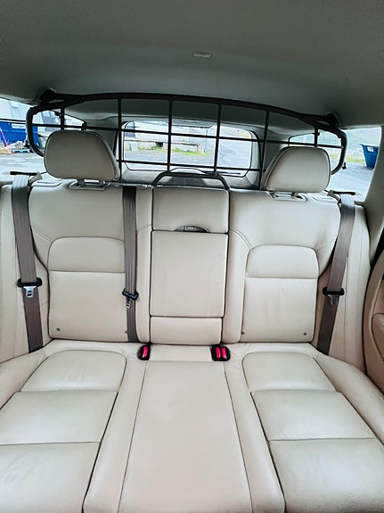 Volvo XC70 15 of 22