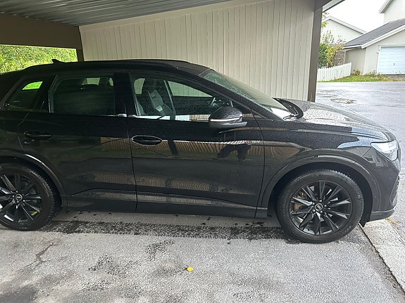 Audi Q4 e-tron 4 of 24