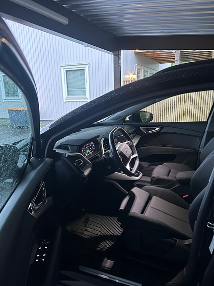 Audi Q4 e-tron 19 of 24