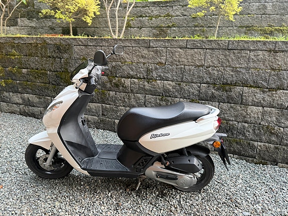 Peugeot Kisbee 4 of 6