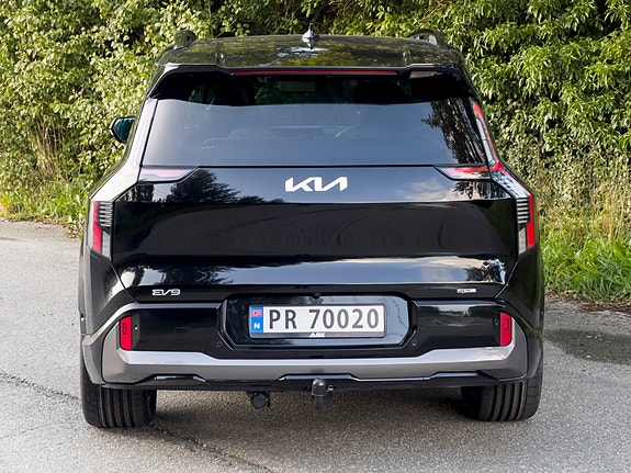 Kia EV9 6 of 23