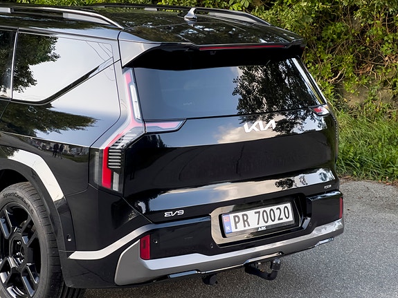Kia EV9 5 of 23