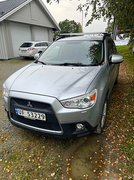 Mitsubishi ASX 2 of 13