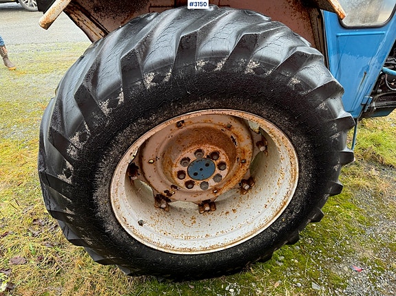 Ford 1973 4000 20 of 24