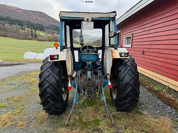 Ford 1973 4000 7 of 24