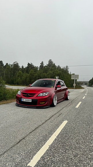 Mazda 3 9 of 18