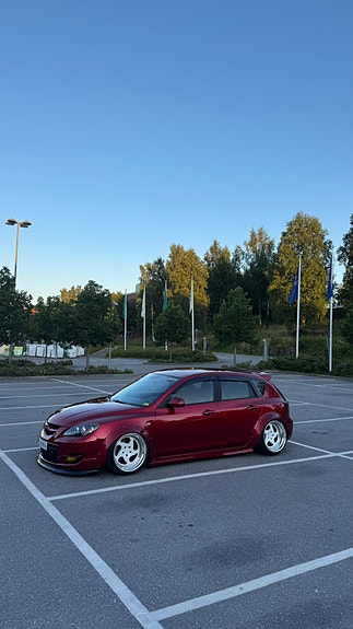 Mazda 3 8 of 18