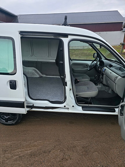 Nissan Kubistar 7 of 14