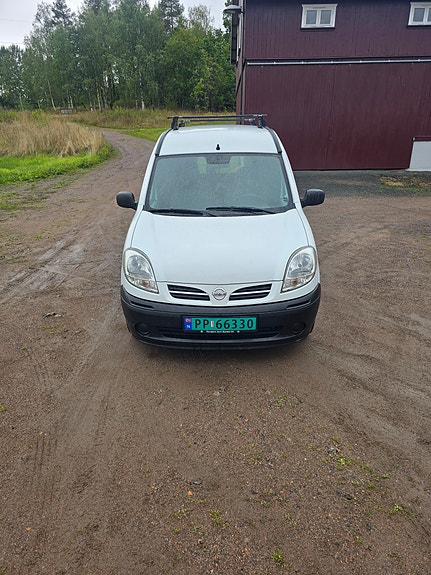 Nissan Kubistar 13 of 14
