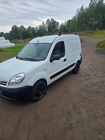 Nissan Kubistar 12 of 14