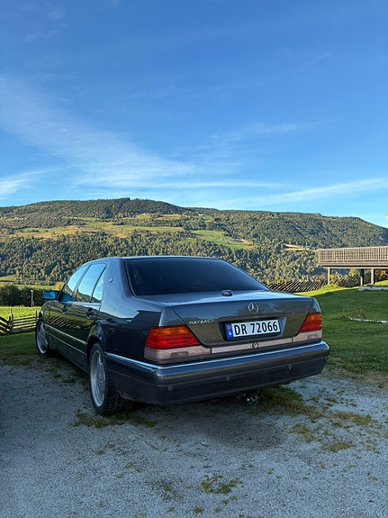Mercedes-Benz S500 6 of 6