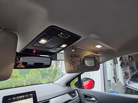 Renault Captur 28 of 30