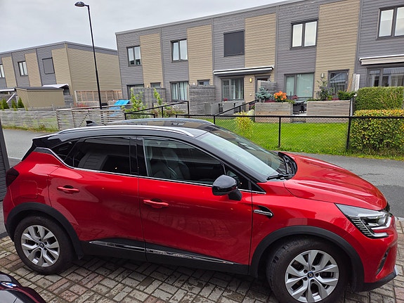 Renault Captur 2 of 30