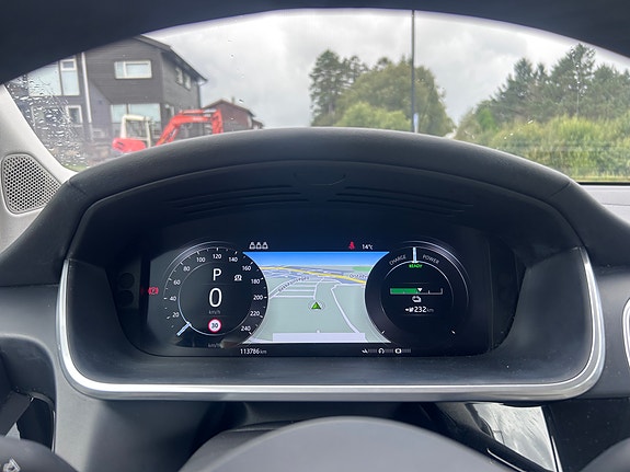 Jaguar I-PACE 20 of 30