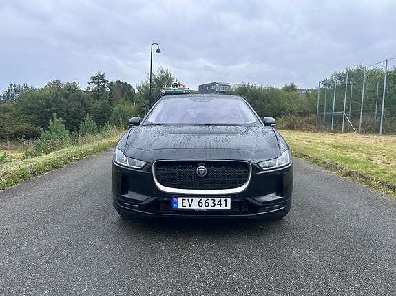 Jaguar I-PACE 2 of 30