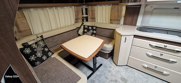 Hobby 720 UKFE Prestige. 12 of 19