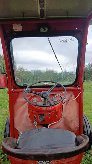 Massey Ferguson 30 4 of 5