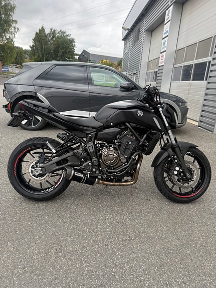 Yamaha MT-07 5 of 6