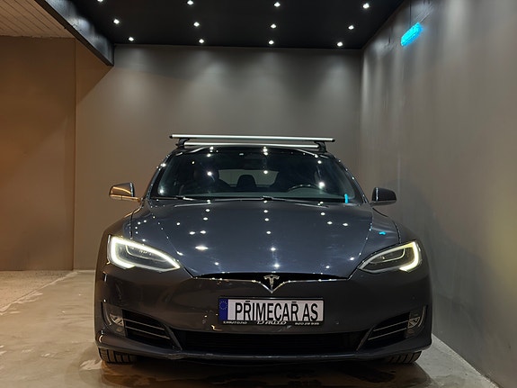 Tesla Model S 5 of 30