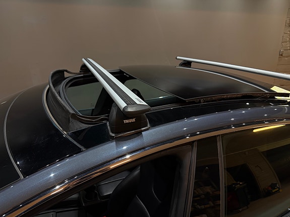 Tesla Model S 14 of 30