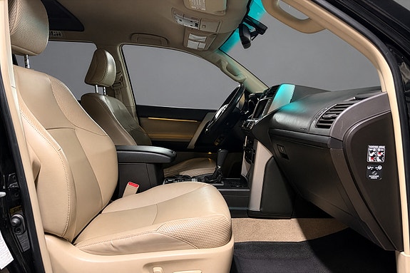 Toyota Land Cruiser 24 of 29