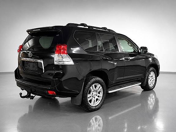 Toyota Land Cruiser 5 of 29
