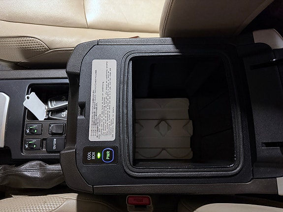 Toyota Land Cruiser 17 of 29