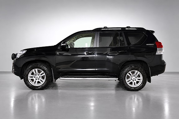 Toyota Land Cruiser 3 of 29