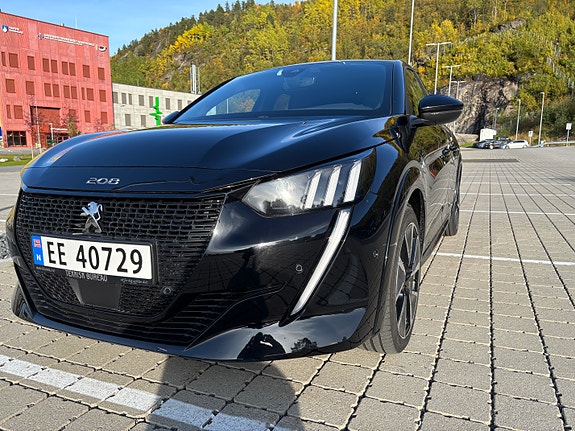 Peugeot 208 6 of 18