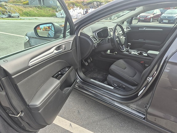 Ford Mondeo 17 of 18