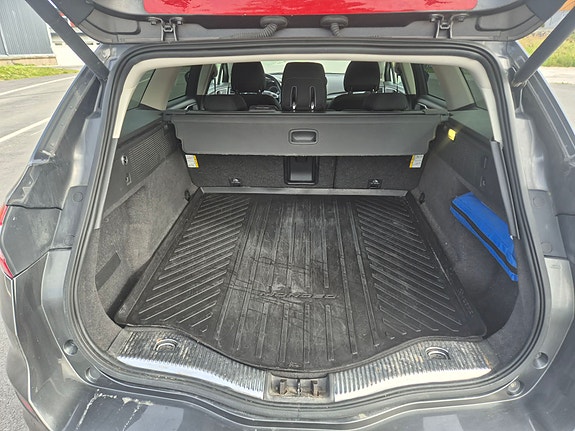 Ford Mondeo 8 of 18