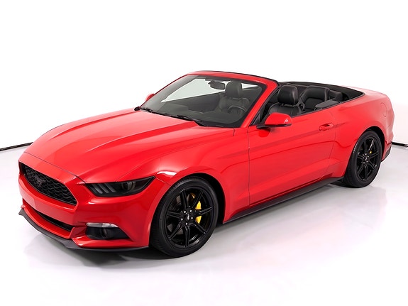 Ford Mustang 7 of 12