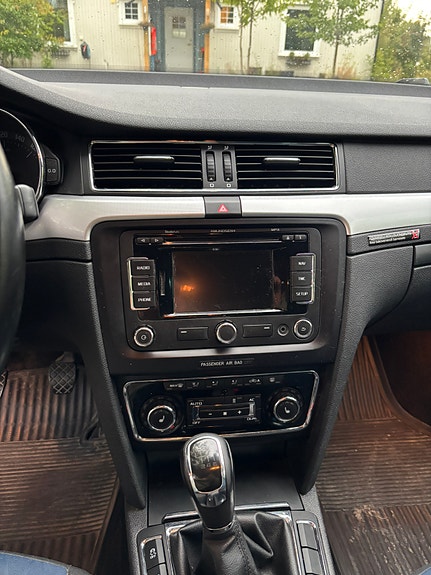 Skoda Superb 7 of 17